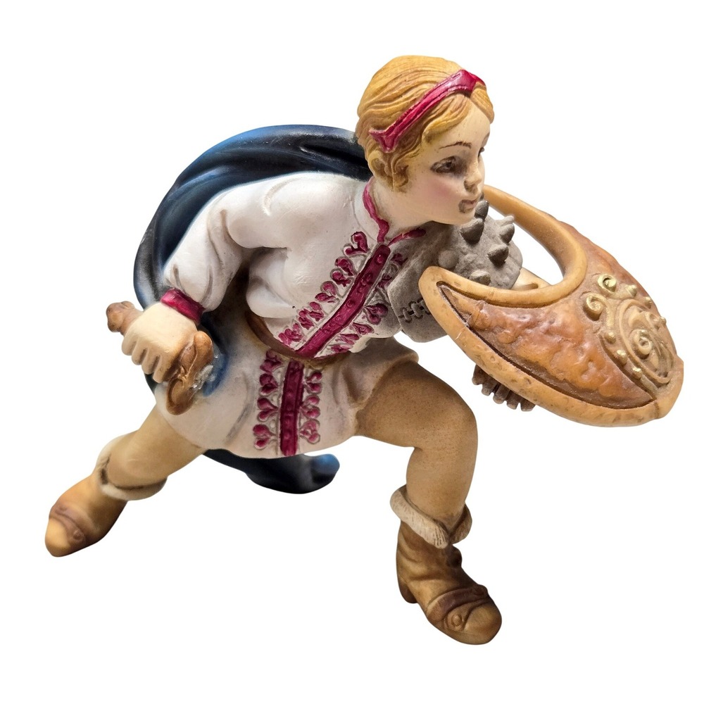 Maruska World of Vorodin Faro Shield Maiden Warrior Figurine Italy Fantasy
